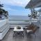Bay view residence