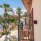 Beach House Hotel