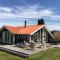 Two-Bedroom Holiday Home for 6 in Vemmingbund