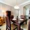 Roda Golf Apartment Dubai - 9809