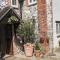Charming 17th Century 2-Bed Cottage in Medmenham - Medmenham