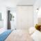 Three spacious apartments 150m from the Las Americas promenade