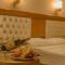 Pasabey Hotel