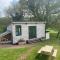 Impeccable shepherds hut sleeping up to 4 guests - Minehead