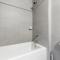 Luxury 1BR Condo - King Bed - Stunning City View