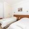 Flora Hotel Apartments