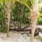 87972 Romantic condo, best retreat for a couple, 1 block from the Ocean - Progreso