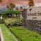4-309 Kamaole Sands**Newly Remodeled** Steps to Kamaole 3 Beach!