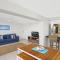 Ashwood 100 Meters To Beach, Shops, Cafes Accom Holidays