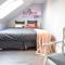5 Bedroom Awesome Home In St-martin-aux-buneaux - Saint-Martin-aux-Buneaux