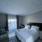 Clear Corner Suites