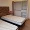 05 - Très joli 3 pièces neuf 2 chambres, logement tout équipé pour 1 à 4 personnes maximum, vue sur jardin avec parking privatif, grand fourgon possible, tout le linge de maison est fourni - 阿尼瑟厄巴龙