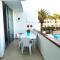 BLU APARTMENT, WIFI FREE POOL VIEW