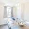 The Neals 4 Bedroom House in Buxton Sleeps 8
