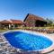 Stunning Home In Bosiljevo With 2 Bedrooms, Wifi And Outdoor Swimming Pool - Bosiljevo