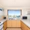 Ninettas Views - Great coastal location