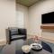 Green, Deluxe Two Bedroom Suite