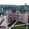 Helena Apartments