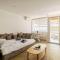 Cozy renovated apartment - close to Martinez Hotel