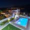 Luxury villa resort Ordulj with 2 heated pools,12-16 pax - Srinjine
