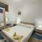 Apartments Molo Mare