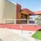 Gorgeous Home In Comiso With Wifi