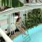 Eili Suites