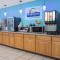 Days Inn by Wyndham Livonia Canton Detroit - Livonia