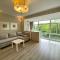 Downtown Studio - Ultra Central with Park View - Bukarest