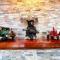 * *Luxury 4 Bdrms, Views, Theater, Arcade, Firepit - 加特林堡