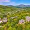 Castle Hill Resort Condo 5 Mi to Slopes at Okemo! - Proctorsville