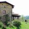 Holiday Home in Tuscany with Natural Pond