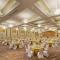 Crowne Plaza Ocean Spring Resort by IHG - Jimo