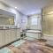 3-night dis count Secluded Retreat HotTub FirePit