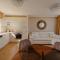 Gold Wave Apartments