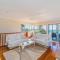 Casa della vista - Beach front location