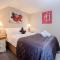 Hamble Retreat Studios and Lodge