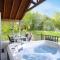 Kingfisher Lodge, Redlake Farm, Nr Glastonbury