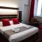 Hotel De Lunivers