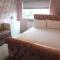 Beautiful 3 bedroom home with large garden 35 mins to Glasgow & Edinburgh - Whitburn