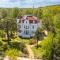 Pineblue Villas