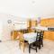 Pass the Keys Self Contained 2 Bed with Parking Leamington Spa