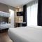 Petit Palace Triball