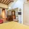 Amazing Home In Mazzolla With Wifi