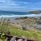 5 mins from the Eden Project Baybreeze Holiday Apartment, Sea Views, Super Kingsize Beds