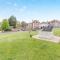 Gate House Apartment - Westerham