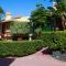 Apartamentos Oasis San Antonio