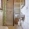 Petite Maison En Bois Exotique