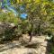 "Clair de Lune" Gîte avec 6000 m2 de terrain clos et arboré