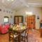 Awesome Home In Villa Di Piteccio With Jacuzzi, Wifi And 6 Bedrooms